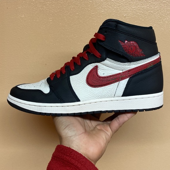 Air Jordan 1 Retro OG High Sports Illustrated “A Star Is Born” - Picture 12 of 17